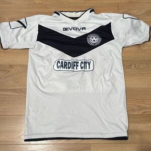 Men’s givova jersey size xxs